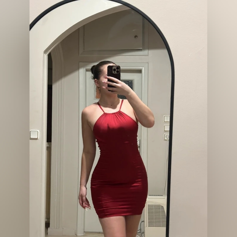 Brandy Melville Red Tank Top, S